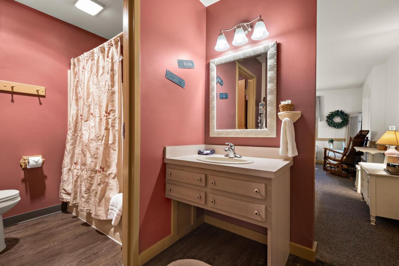 Country Living Inn Smoketown  المظهر الخارجي الصورة